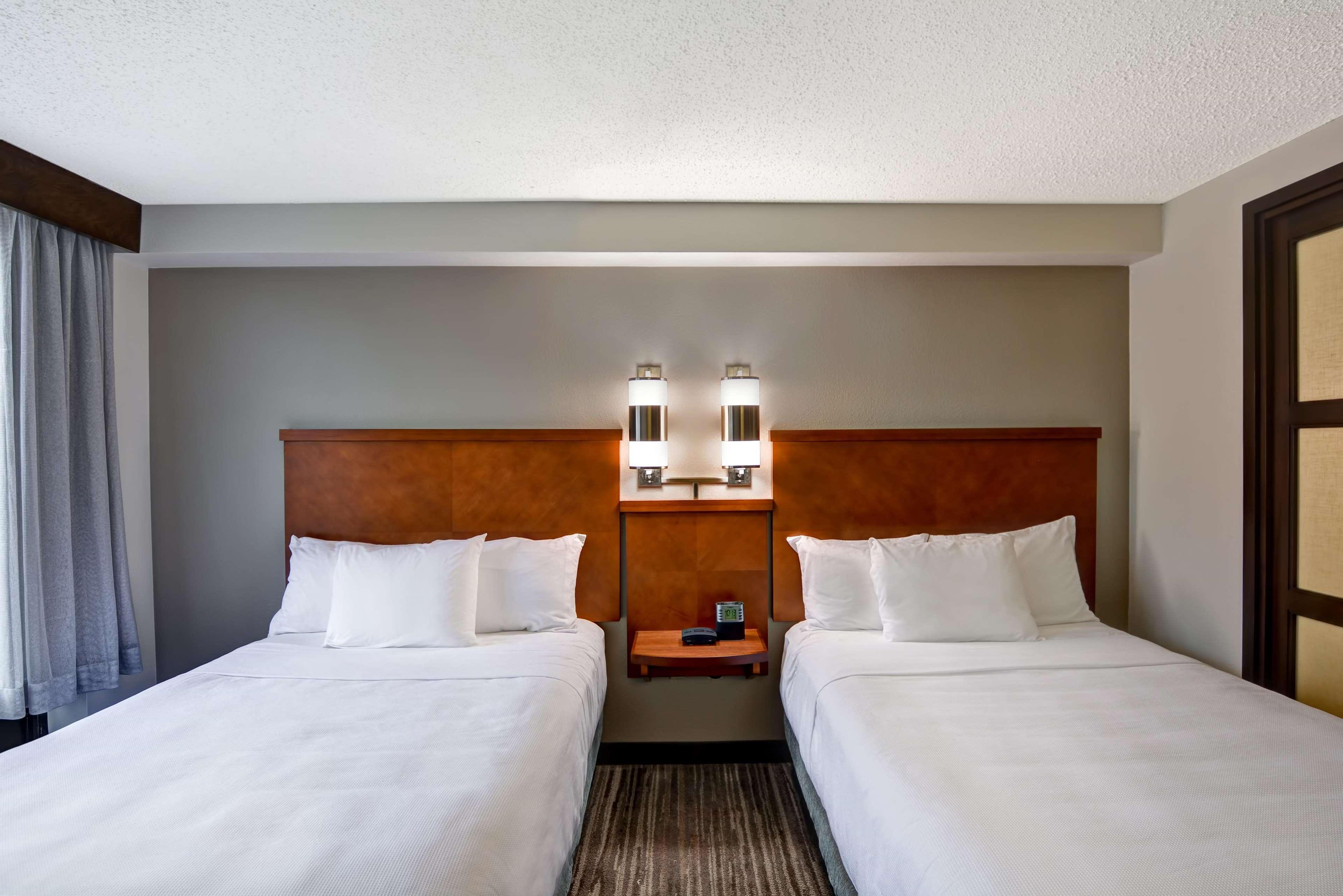 Hyatt Place Birmingham/הובר מראה חיצוני תמונה