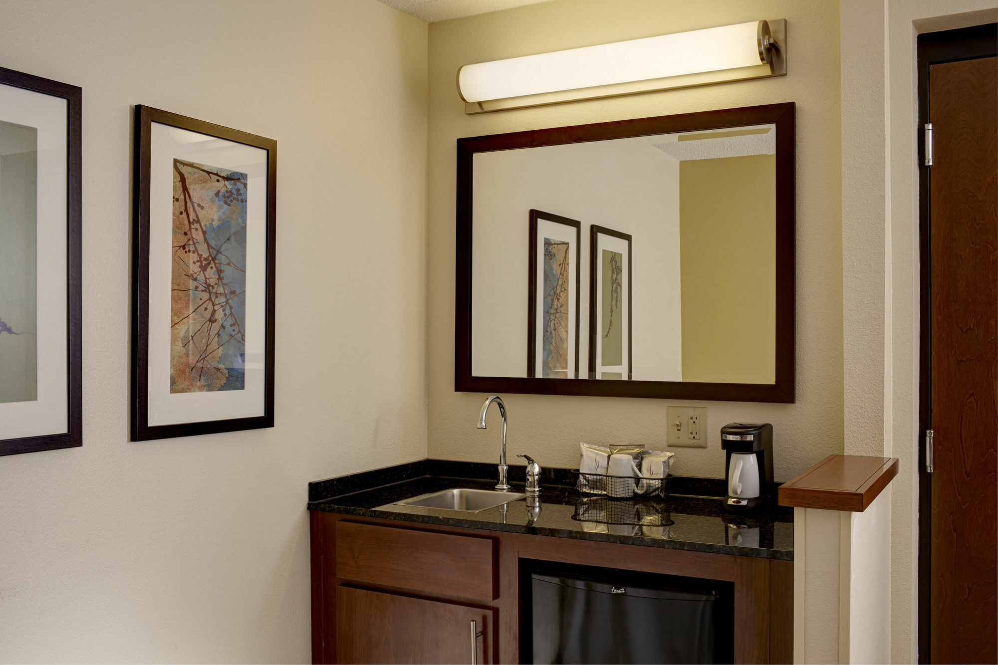 Hyatt Place Birmingham/הובר מראה חיצוני תמונה